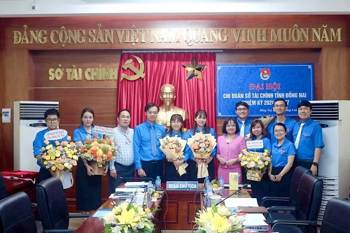 Toàn đại hội.jpg